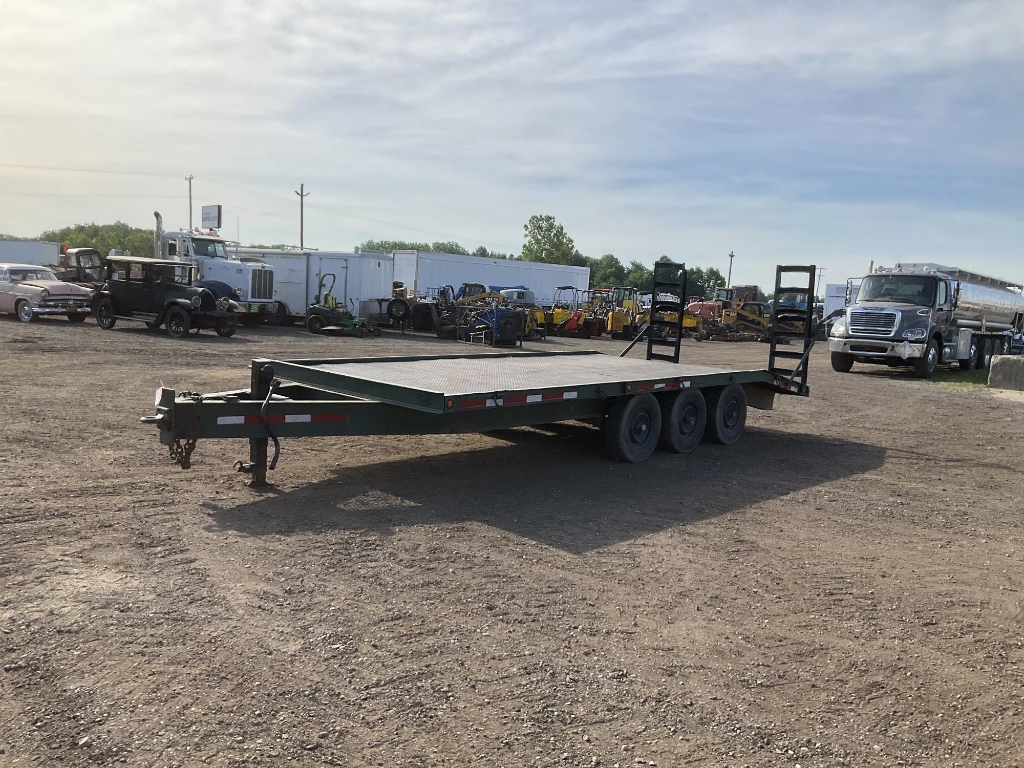 USED 1990 DOOLITTLE TRAILER