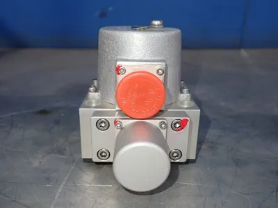 USED PERFECTION SERVO/MOOG D765606