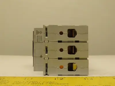 General Electric EP103ULC04  3Pole 277/480VAC Circuit Breaker DIN Rail Mount
