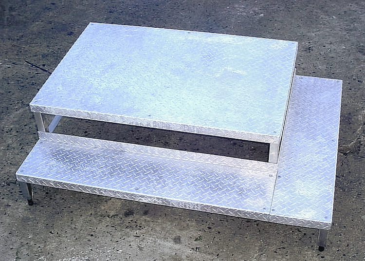 Used TWO STEP WORK PLATFORM 30 X 45 Material Handling (misc) New Jersey US | Champion Trading Corporation #424982