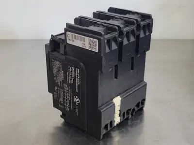 Used FUJI ELECTRIC SA33C Switchgears British Columbia CA | Lenmark #241509