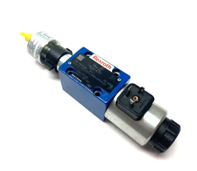 USED BOSCH REXROTH DIRECTIONAL SPOOL VALVE