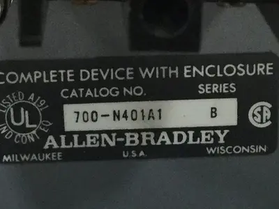 USED ALLEN BRADLEY 700-N400A1 / 700-N401A1