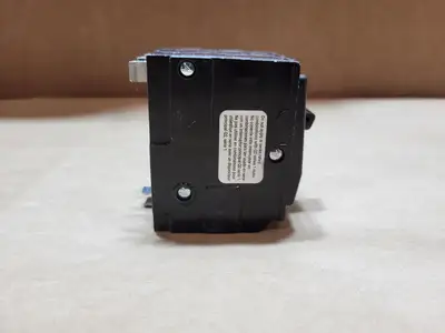 Used SQUARE D QO315 Switchgears British Columbia CA | Lenmark #913644