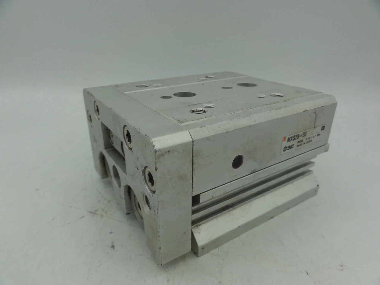 USED SMC MXS25-30
