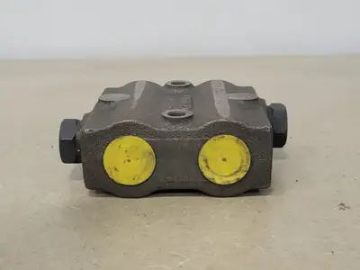 Hydraulic Block Valve 7594H, 1600 PSI