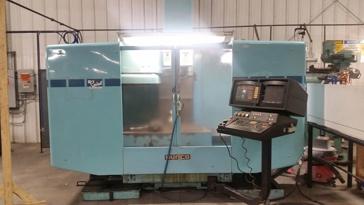 Used 1994 HURCO 40 Vertical Machining Centers | Two Spade Machinery LLC #507823