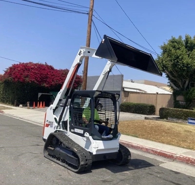 Used 2016 BOBCAT T550 Skid Steer Loaders IE | CB Stores Ltd #1419082