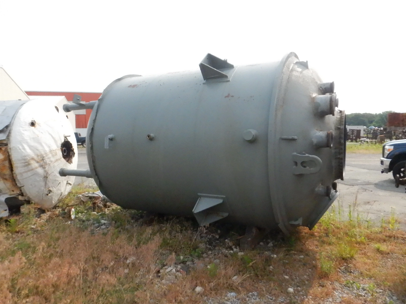 USED 1981 DE DIETRICH 4,000 GALLON