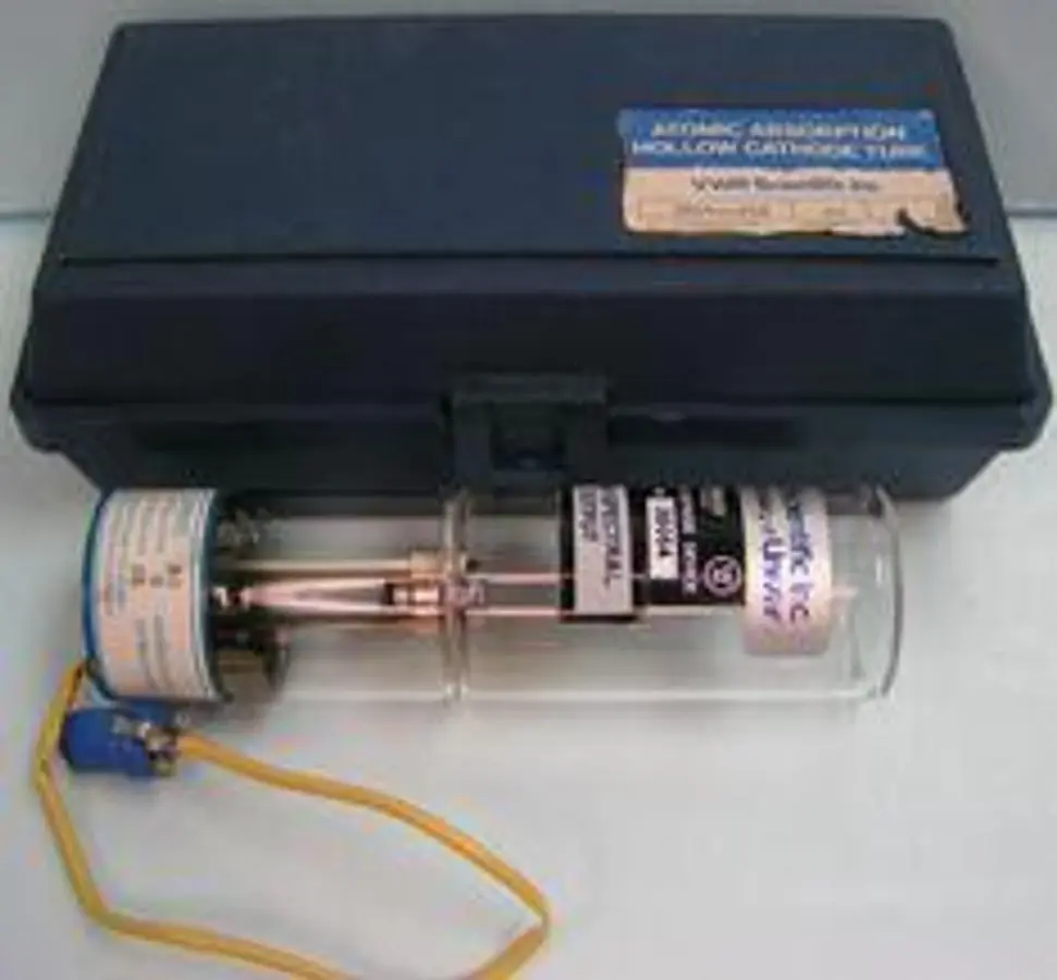 QTY. 1. VWR SCIENTIFIC INC. SUBSIDIARY OF UNIVAR, ...