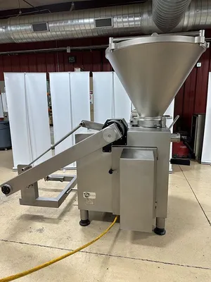 Used VEMAG HP 15E Sausage Stuffers Illinois US | M&M Equipment Corp. #1277016