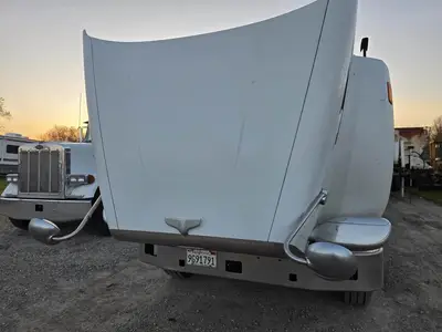 USED 2018 PETERBILT 567
