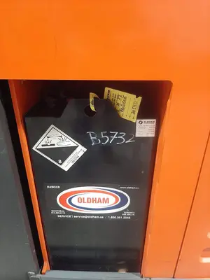 USED 2017 TOYOTA 6BPU15 ORDER PICKER WITH WIRE GUIDANCE