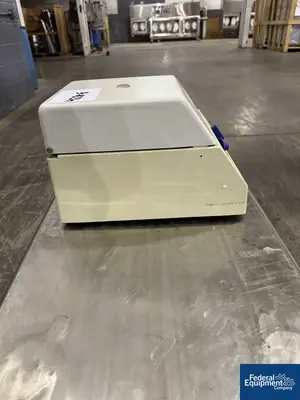 USED Heraeus Heraeus Centrifuge