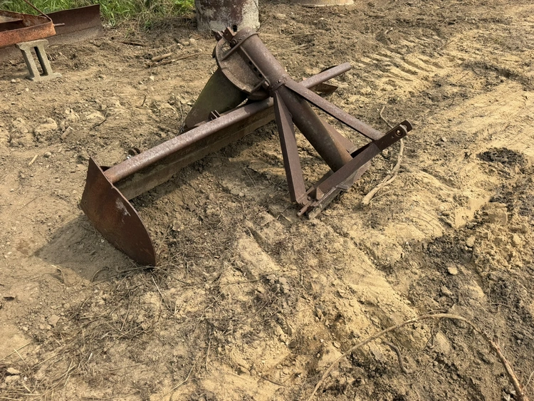 Used _UNKNOWN_ _UNKNOWN_ Rear Blades Michigan US | Miedema Asset Management Group #1372387