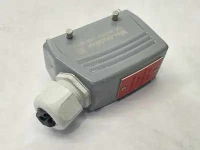 USED WEIDMULLER MALE CONNECTOR 16P 16A 500V 1207500000 W/ 1788180000