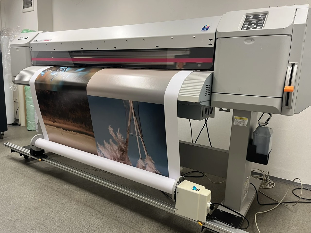 USED 2012 MUTOH VALUEJET 1624X