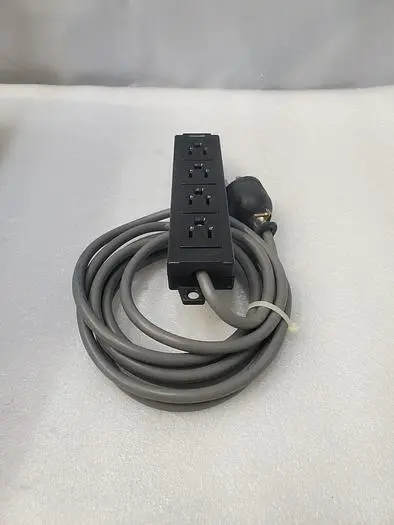 AMERICAN DENKI 15A 125V POWER OUTLET