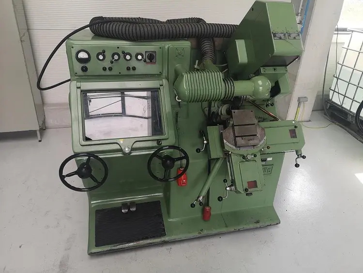 Used 1965 PETEWE PFS 3D Profile Grinders CZ | Amaron s.r.o. #1056628