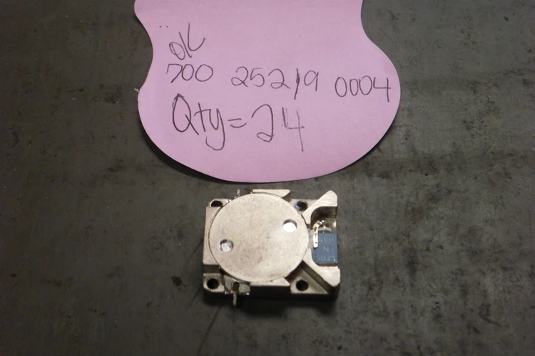 Used Drop-In Isolator 700-25219-0004 Miscellaneous Equipment (Electrical & Power) Arizona US | ASSET CONVERSION SPECIALISTS, INC. #307549