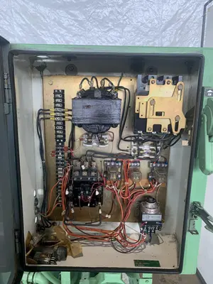16 TON SEPORE HYDRAULIC PRESS. STOCK # 0746923.