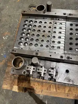 USED 1979 OAK FDM-478