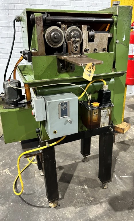 APT YC-3T 1/32" - 1/2" THREAD ROLLER