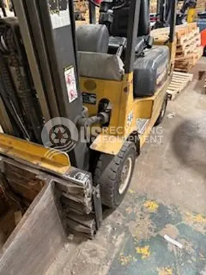 USED 1997 CATERPILLAR GP1018 WITH BALER CLAMP