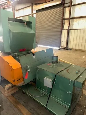 1999 LR SYSTEMS SG500/BD-18 Cutter Granulator Rubber & Plastic | Perry Equipment (11)