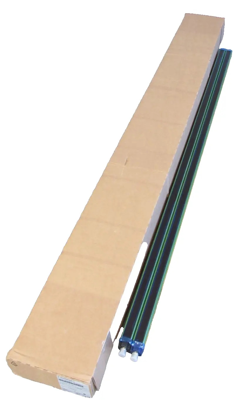NEW SCHMERSAL SLC440C0M-ER-1450-14 LIGHT CURTAIN SET SLC440C0MER145014 103003909