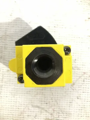 Norgren T08-300-E1PA Pneumatic Shut Off Valve 250PSI 150°F