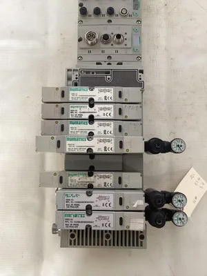 Numatics 122BA400M000061; 122BB500M000061 Solenoid Valve Assembly 110-120 VAC