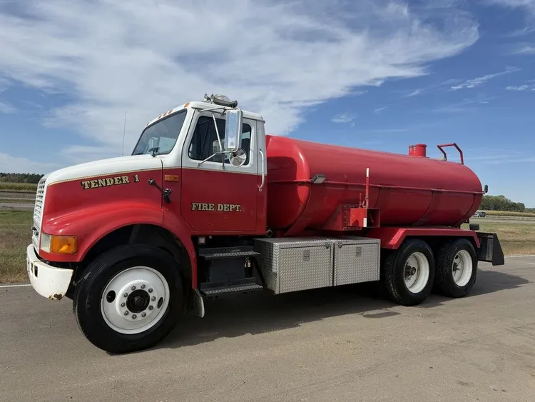 Used 1992 INTERNATIONAL 8100 TANKER Fire Trucks Minnesota US | Carco Truck & Equipment #1513894