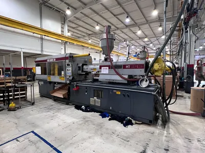 VAN DORN DEMAG 300-RS-30F Plastic Injection Mold | Universal Press & Machinery (UPM) (2)