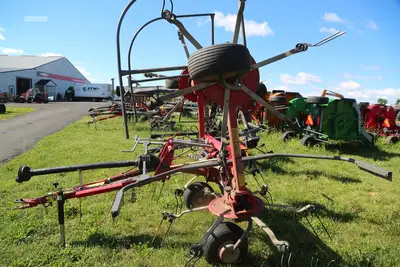 Used MASSEY FERGUSON TD524 Tedders Pennsylvania US | Zimmerman Farm Service #1410214