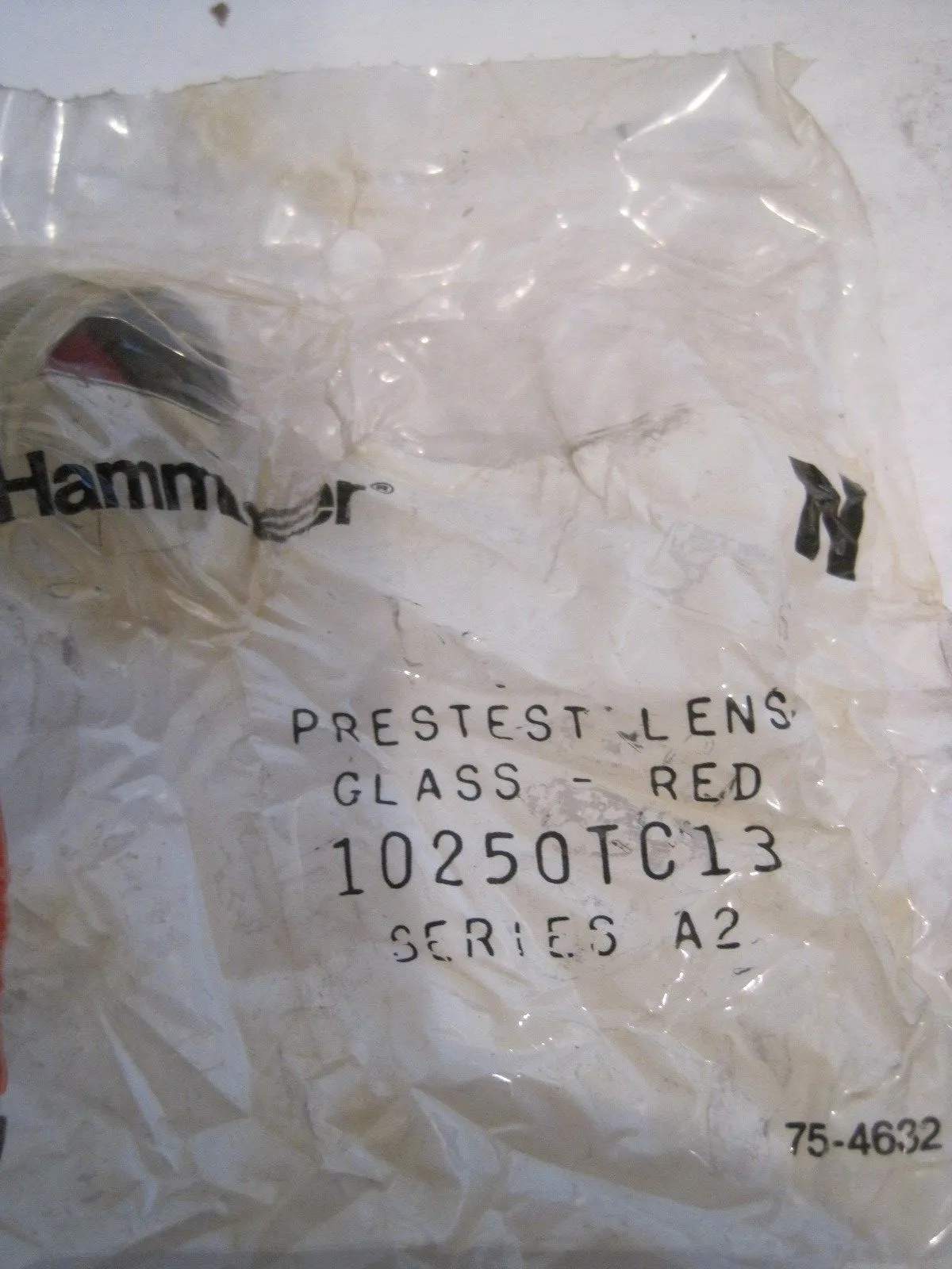 9 NEW CUTLER HAMMER 10250T-C13 RED GLASS LENS 10250TC13
