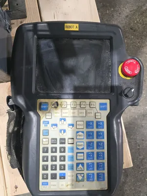 USED 2011 FANUC R-2000IB/175L
