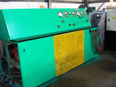 HYDRAULIC TEST BENCH