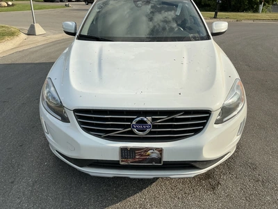 USED 2016 VOLVO XC60 T5 PREMIER