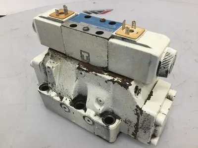 USED VICKERS DG4V-3-6C-M-U-HL7-60