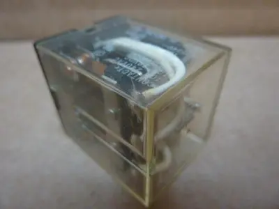 USED OMRON LY3