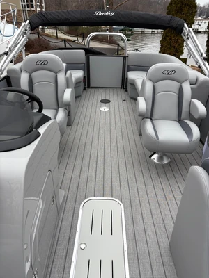 New | in-Stock 2026 BENTLEY PONTOONS 223 NAVIGATOR Boats (Misc) Virginia US | Affordable Outdoors #1638044
