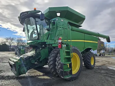 USED 2014 JOHN DEERE S670