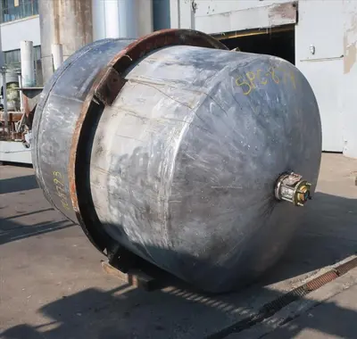 SPC8793  Tank 1350 gallon vertical tank, Stainless Steel, dish