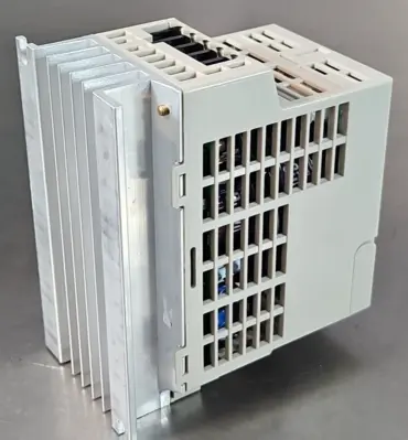 Magnetek GPD205-E0P2 AC Inverter Drive Motor Controller 3 phase loc1D36