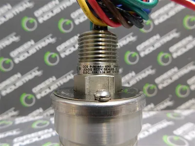 Custom Control Sensors 610GEM1244S Pressure Switch 1000PSIG Proof 5A 28VDC Used