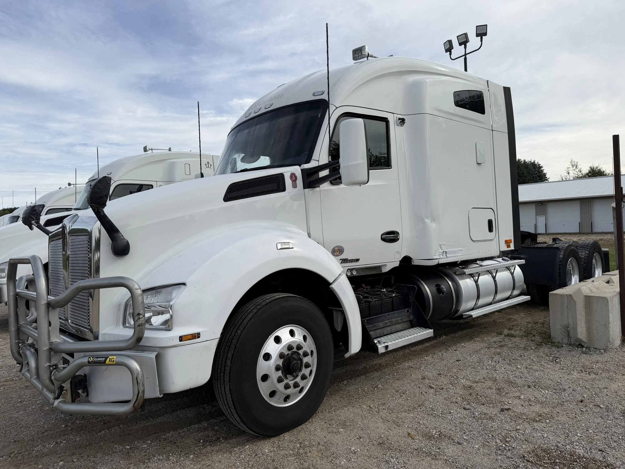 Used 2021 KENWORTH T880 TRUCK TRACTOR Conventional trucks Michigan US | Miedema Asset Management Group #1709443