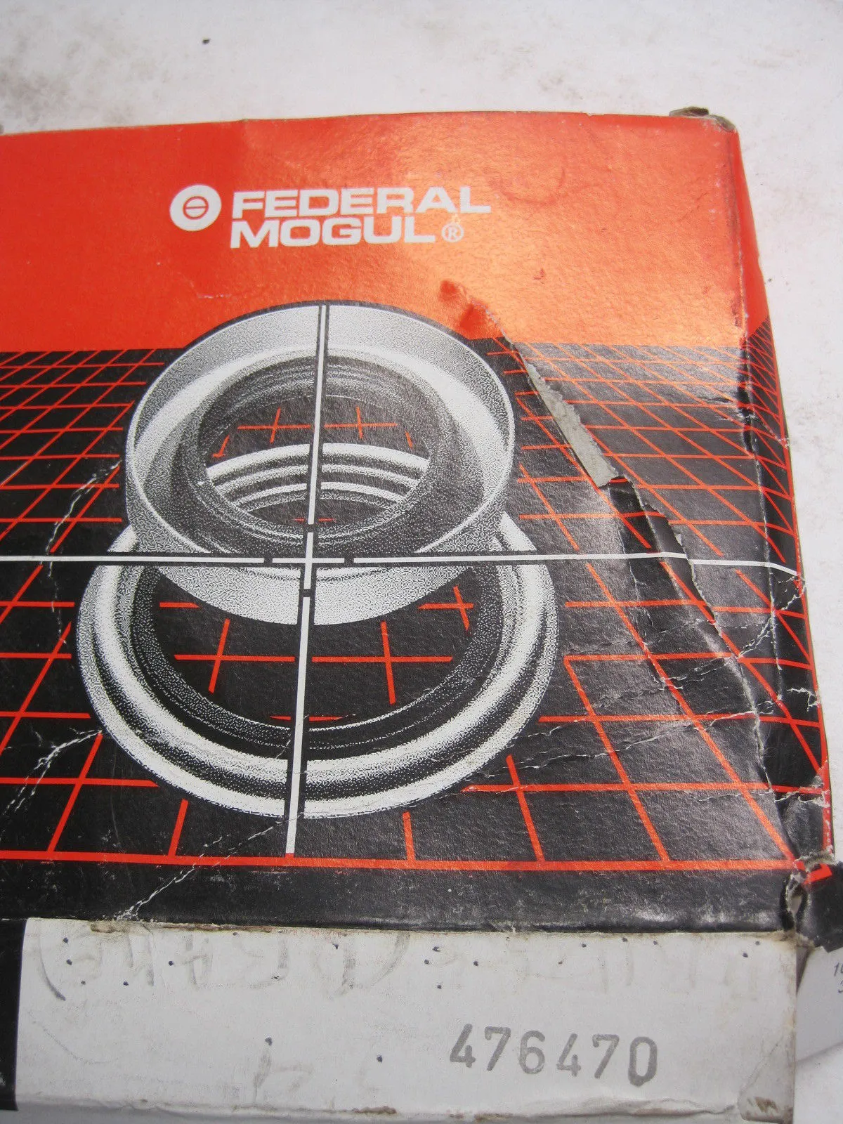 New Federal Mogul 476470 Oil Seal