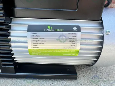 USED HARVEST RIGHT HRFDM BENCHTOP FREEZE DRYER / LYOPHILIZER W/ PUMP 3/4 HP