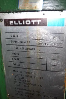 USED 1977 ELLIOTT 921